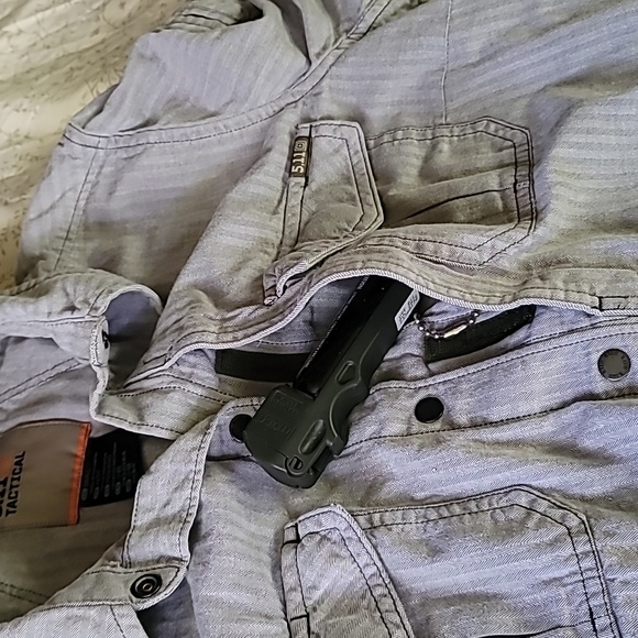5.11 shirt / jacket /utility shirt, small - Picture 9 of 9